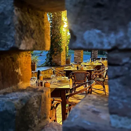 Antica Torre סלסומאג'יורה טרמה