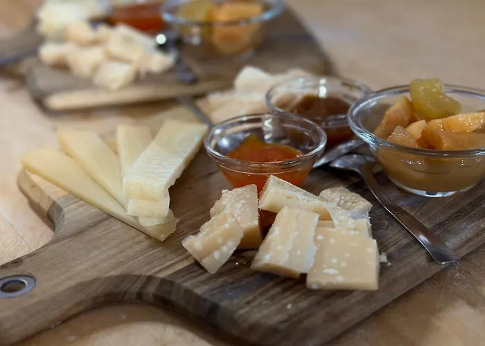 Antica Torre * سالسوماجّوري تيرمي