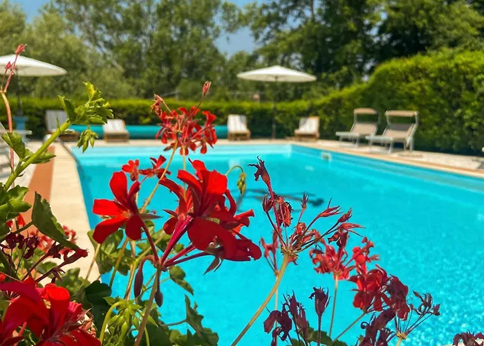 Antica Torre سالسوماجّوري تيرمي