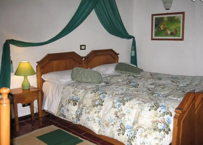 Antica Torre مزرعة للإقامة